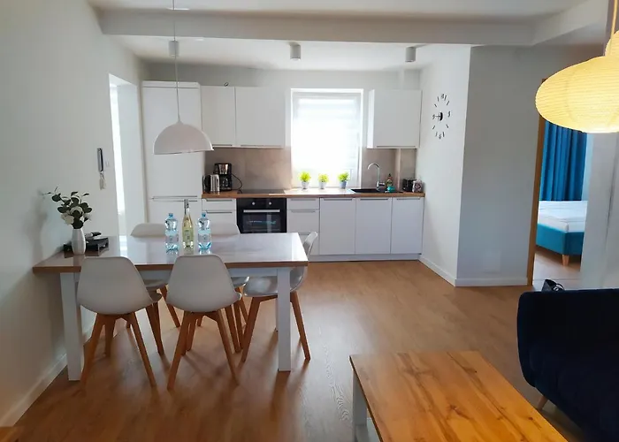 M&k Apartamenty-amber Apartman *